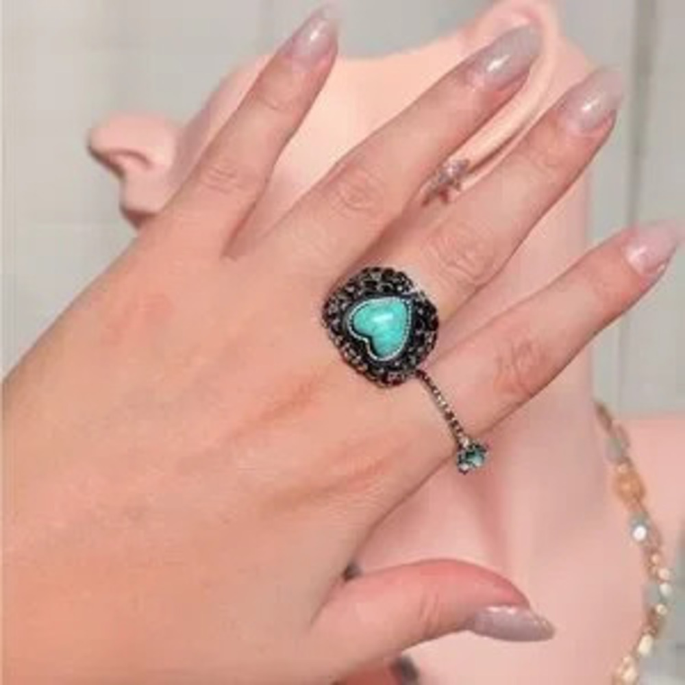 ?? Turquoise Heart Ring